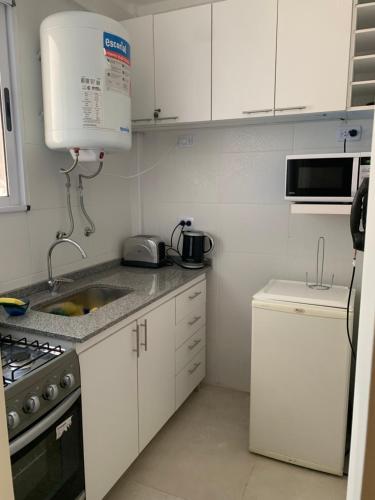 1 ambiente bien ubicado Almagro. Hospital Italiano, Buenos Aires (fotografie 5)
