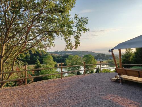 Tente Sirin in Colleville