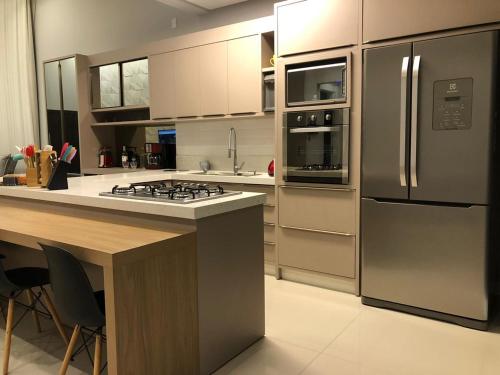 Casa de Ferias com Piscina em Bombinhas in Sertaozinho