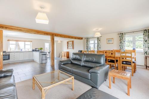 Wood Cottage Tenbury Wells - image 9