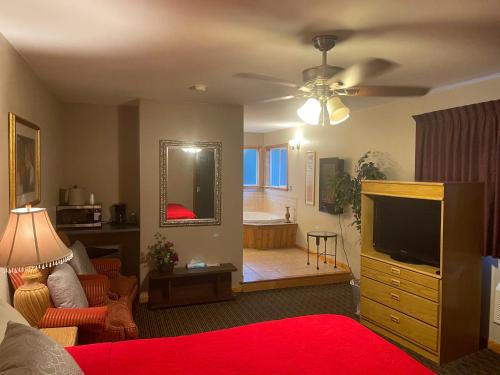 King Room with Spa Bath