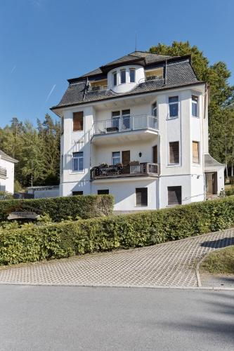 Familien Ferienwohnung Haus Waldeck