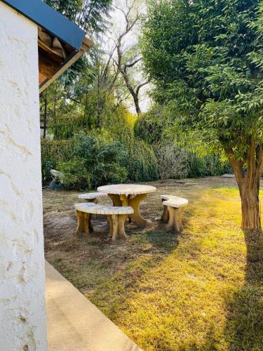 Dārzs, Hospedaje Casa Azul in Villa Allende