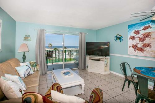 Plantation Palms 6305