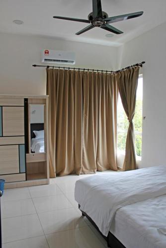 Villa Chee Villa Chee