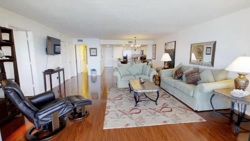 Bay View Tower 133 Sanibel Harbour - image 6