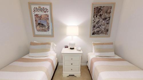 Punta Rassa Condo 104 - image 13