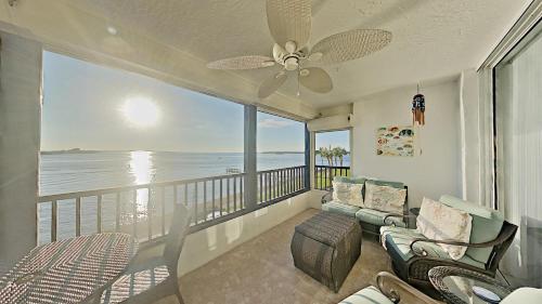 Punta Rassa Condo 202 - image 6