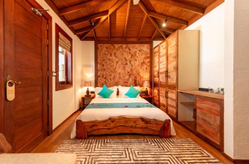 Island Luxury Fulhadhoo Boutique Hotel in Goidhoo Atoll