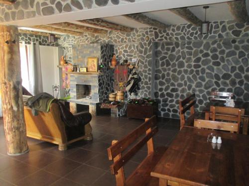 salon détente/TV commun, Guesthouse Lasharai in Omalo