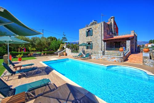 Villa Antina by PosarelliVillas