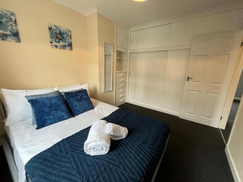 Access to private Gym room, 3 Bedrooms, Close to the City gîte à louer Port Tennant