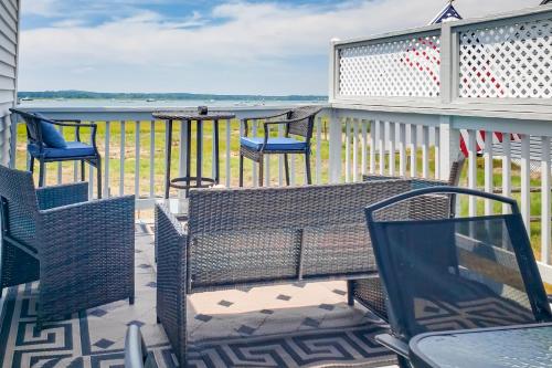 Sunset Pointe, Hampton (photo 3)