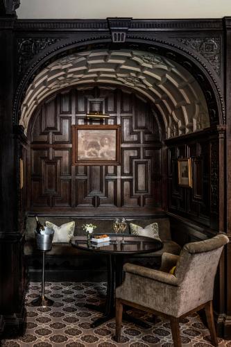Audleys Wood Hotel Basingstoke - image 14