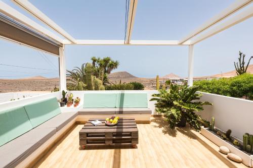 Home2Book Casa Hinodé gîte à louer Villaverde