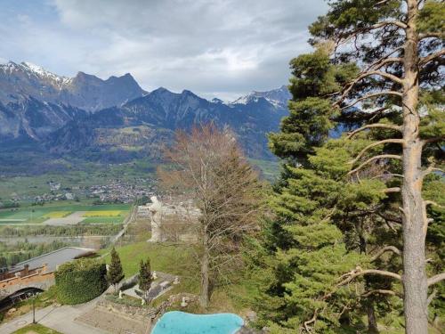 Apkārtne, Grosse 2 ZImmer Wohnung mit Terrasse in Pfäfers