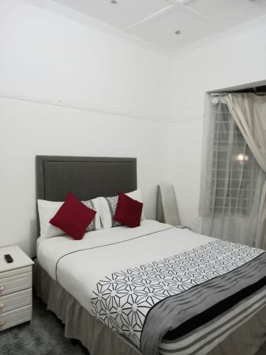 Linze lodge Room Type - Double Room