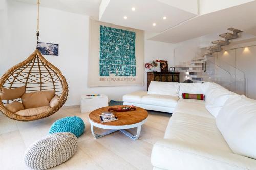 Luxury Seafront Villa Alghero with Rooftop Pool