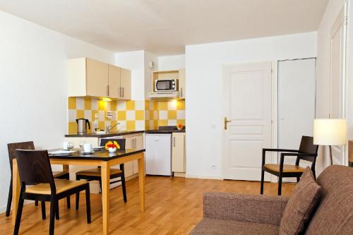 Residhome Genève Prévessin Le Carré d'Or - image 13