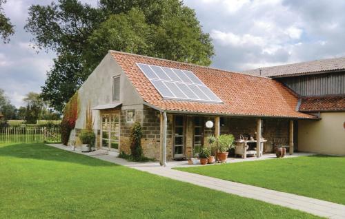  Holiday Home Leke with Fireplace 01 in Leke