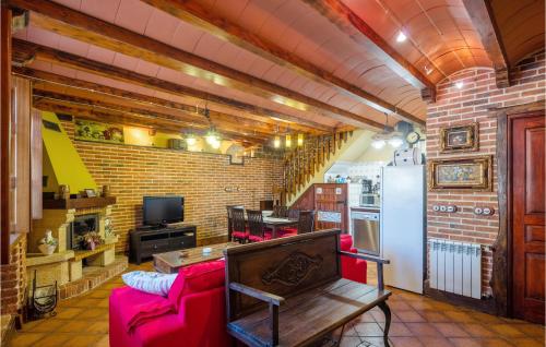 Awesome Home In Carabanzo