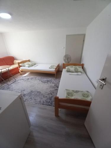 Apartment Maida - image 11