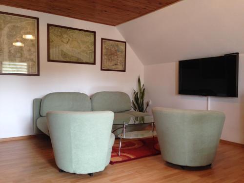 Apartment U Anděla - image 6