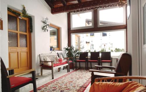 餐廳, Ferienwohnung In Holzgau in 霍爾茨高