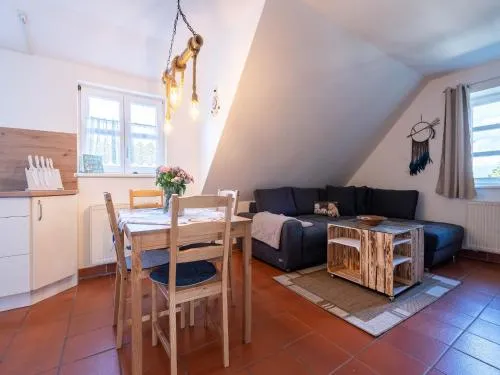 Feriendorf Rugana - Komfortplus Ferienwohnung mit 1 Schlafzimmer B12 in Dranske, Deutschland