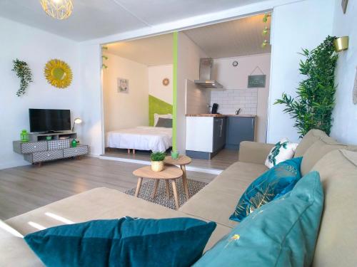 The downtown cosy apartments Room Type - Studio