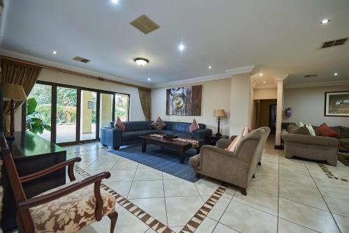 Közös társalgó / TV, Ebandla Hotel & Conference Centre in Bluff