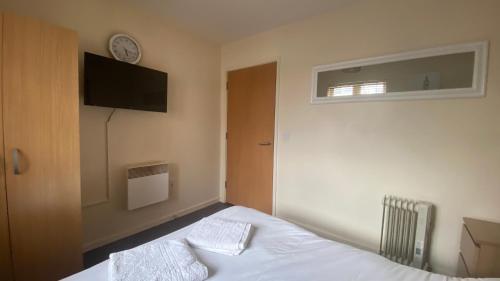 River Ouse Apartment - image 2
