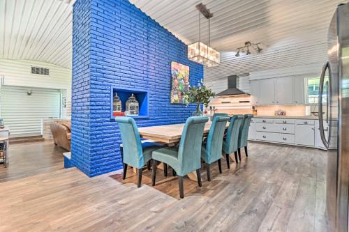 Lakefront Brownwood Home with Private Boat Dock in Brownwood (Texas)