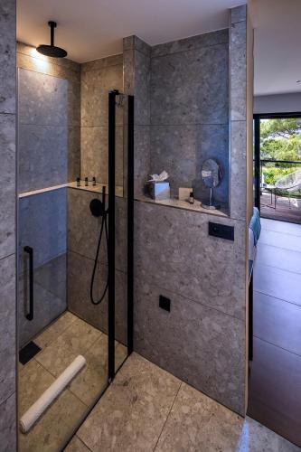 Double or twin room, sea side