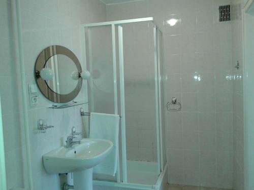 Hotel Refleks - main image