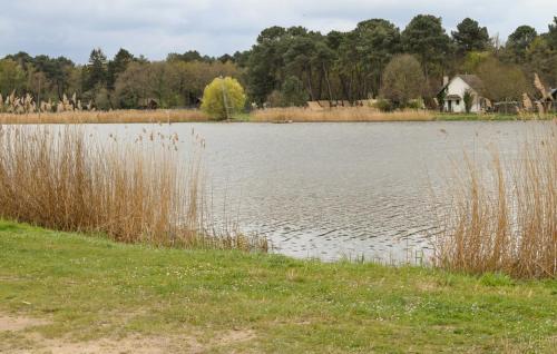 Utvendig, Maison accueillante – Channay-sur-Lathan - Parking inclus in Channay-sur-Lathan