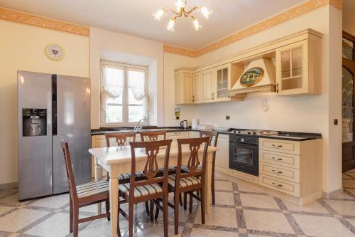 Lucca Franco's Villa