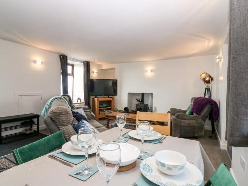 外部景觀, Dolphin Cottage in 班夫