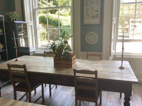 A Room in the City - West (formerly Luxury Central B&B) - image 10