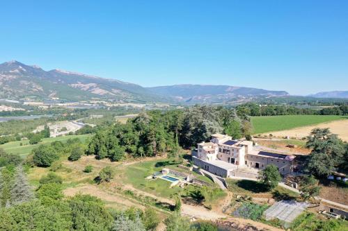 Pemandangan luar, Domaine de combe Beluze in Sisteron