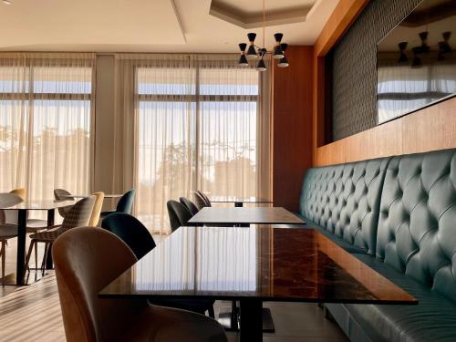 Restaurace, Majestic Byblos Grand Hotel in Jbail