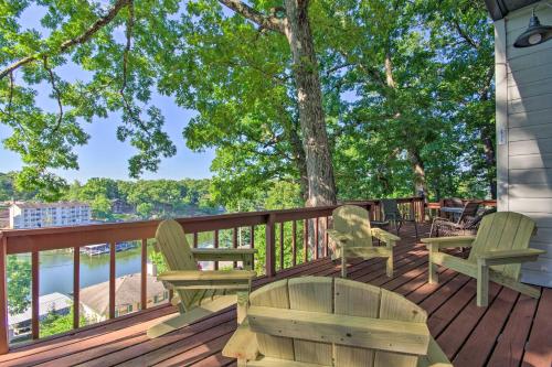 Stylish Eldon Home with Grill 1 Mile to Lake! - image 2