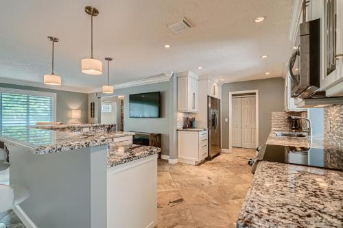 Bimini Breeze Vacation Home in Riviera Beach, USA