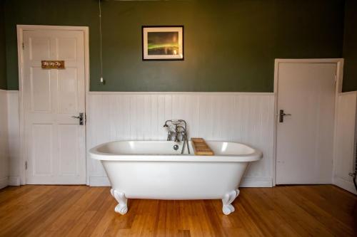 Banyo, Bristol Short Stays - Fishponds in Frome Vale