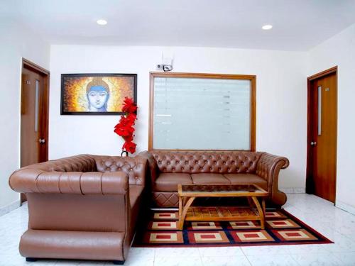 Maplewood Guest House, Neeti Bagh, New Delhiit is a Boutiqu Guest House - room 8 - Badarpur