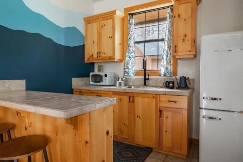 Black Bear Lodge