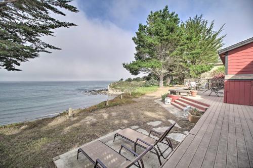 Oceanfront Point Arena House with Lovely Deck!