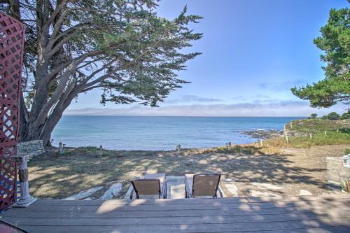Oceanfront Point Arena House with Lovely Deck!
