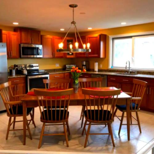 บริการและสิ่งอำนวยความสะดวก, Swapscott Beachfront Vacation Home for Families in ซาเลม (MA)