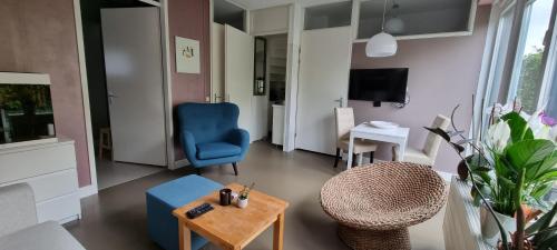 Lovely 1 bedroom apartment with garden no smoking, Amsterdam (photo 8)